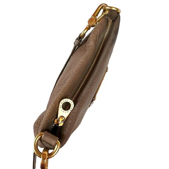 MARC JACOBS Classic Q Crossbody in Brown Leather - Picture 9 of 14